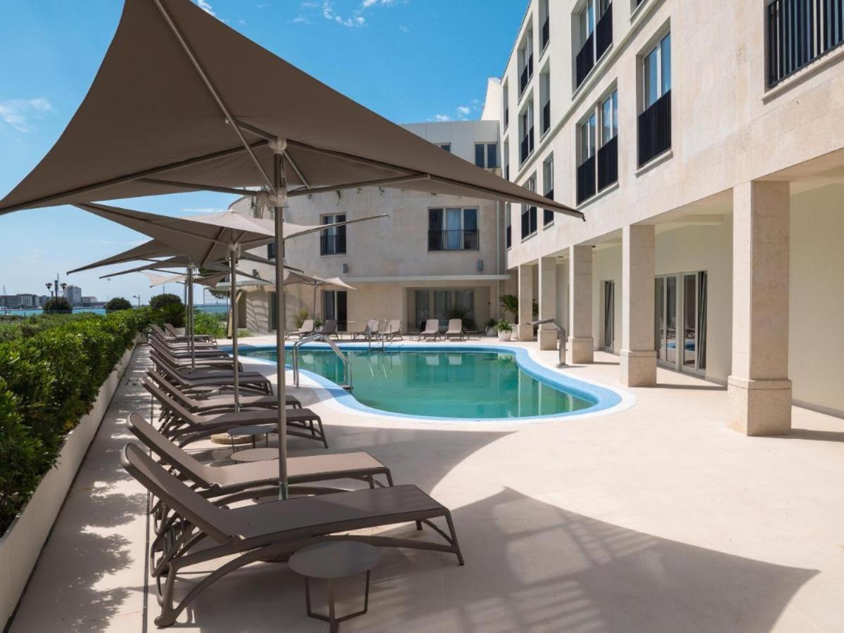 Lux Pool Suite Umag Exterior photo